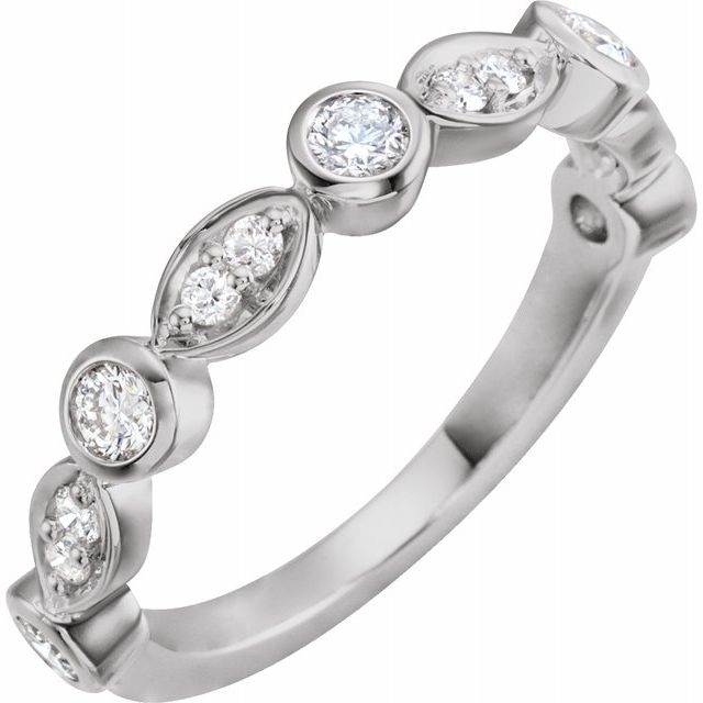 14K White 1/2 CTW Diamond Anniversary Band - Balacia