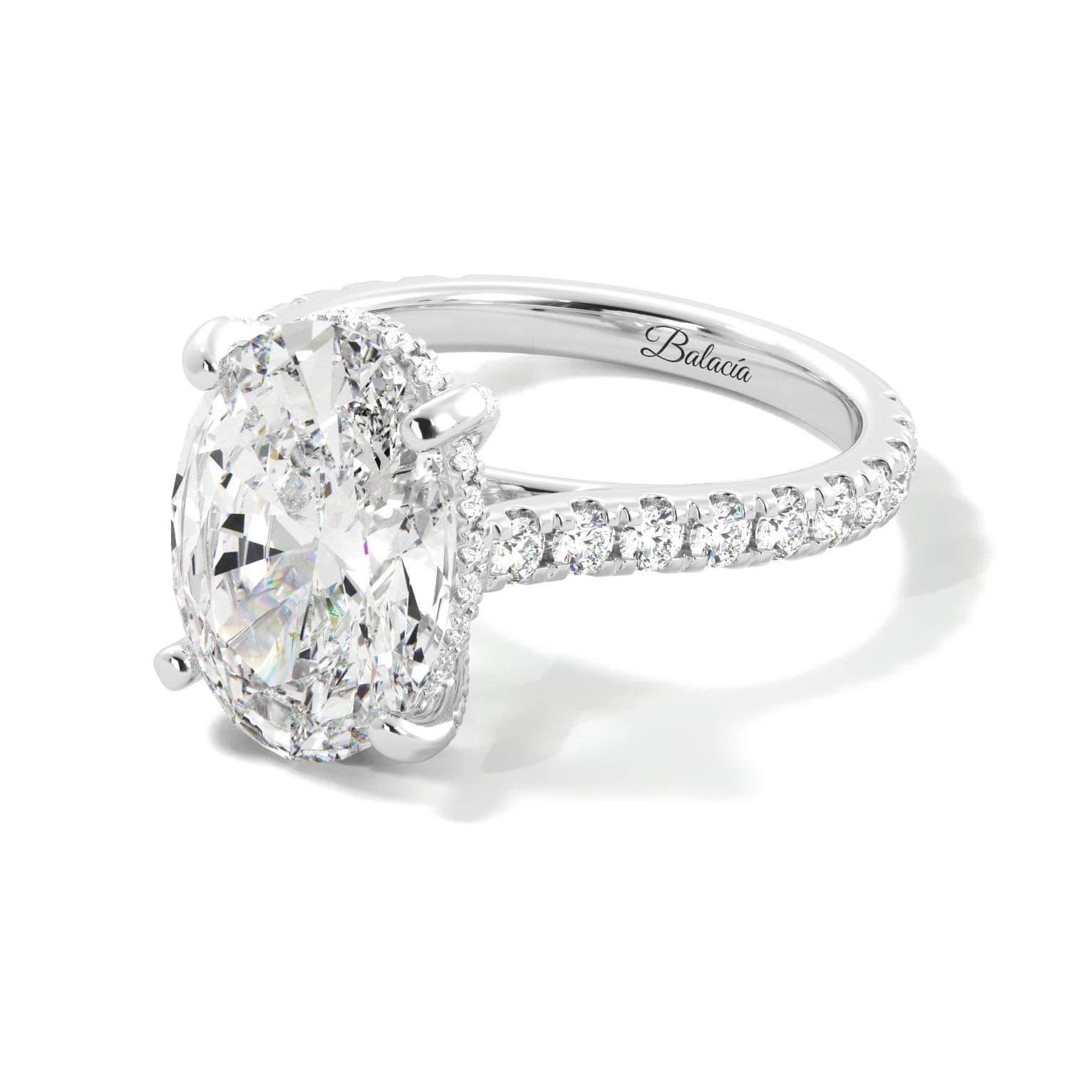 Stunning Carat Oval Moissanite Engagement Ring
