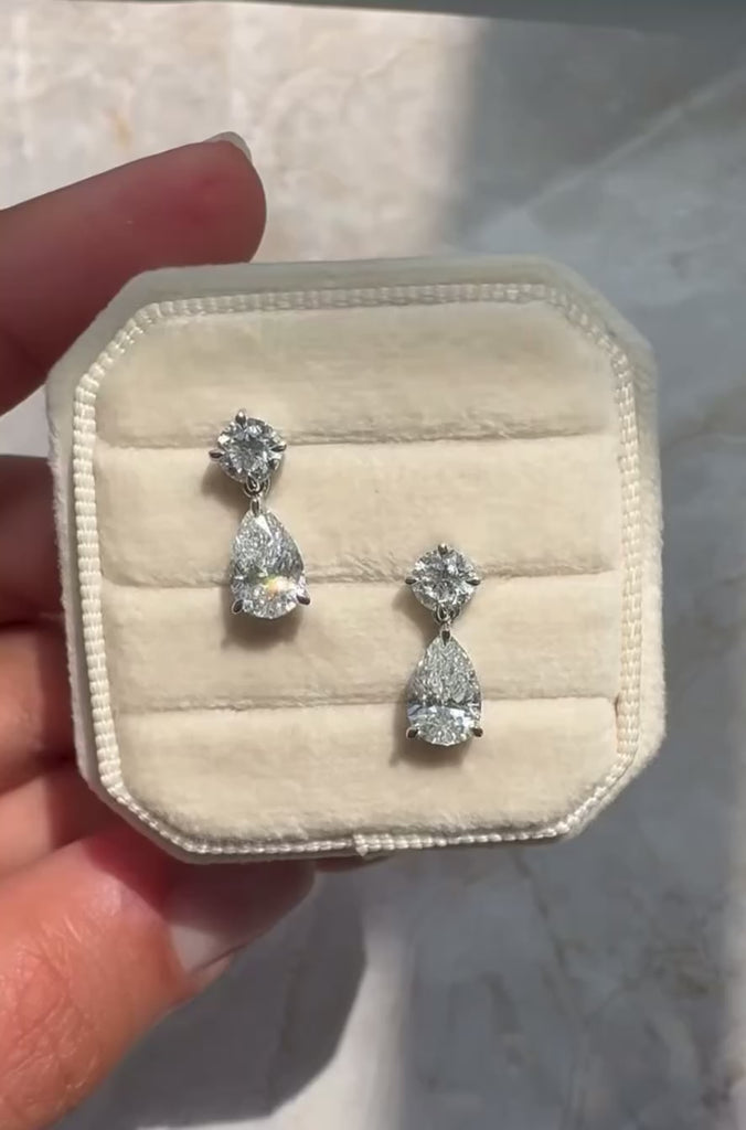 Round and Pear Diamonds Drop Earrings