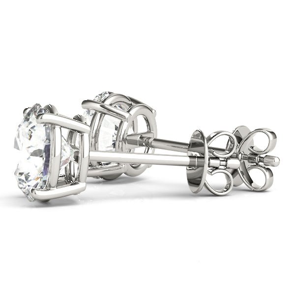 Round Moissanite Studs Earrings on Silver - Balacia