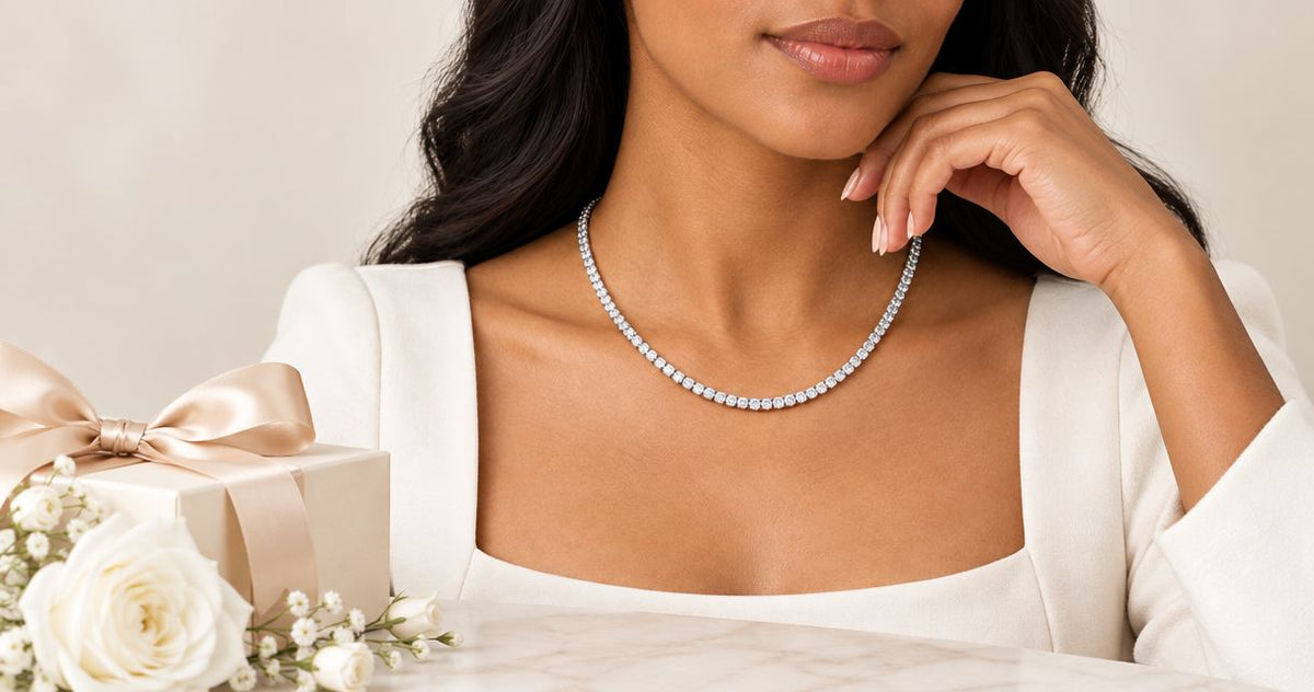 Best anniversary jewelry gifts for her in 2026