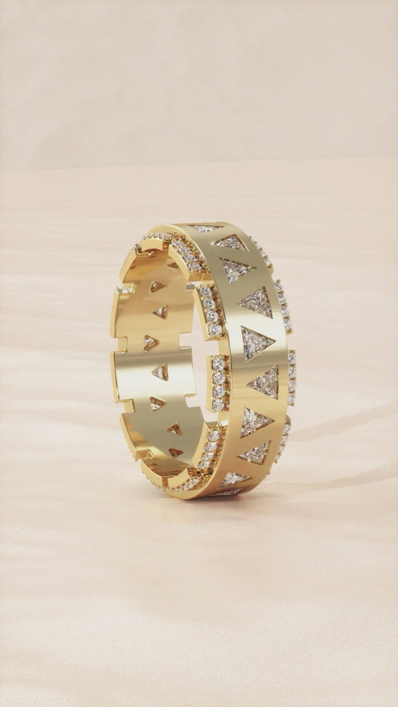 Trillion & Round Diamond Geometric Band Video