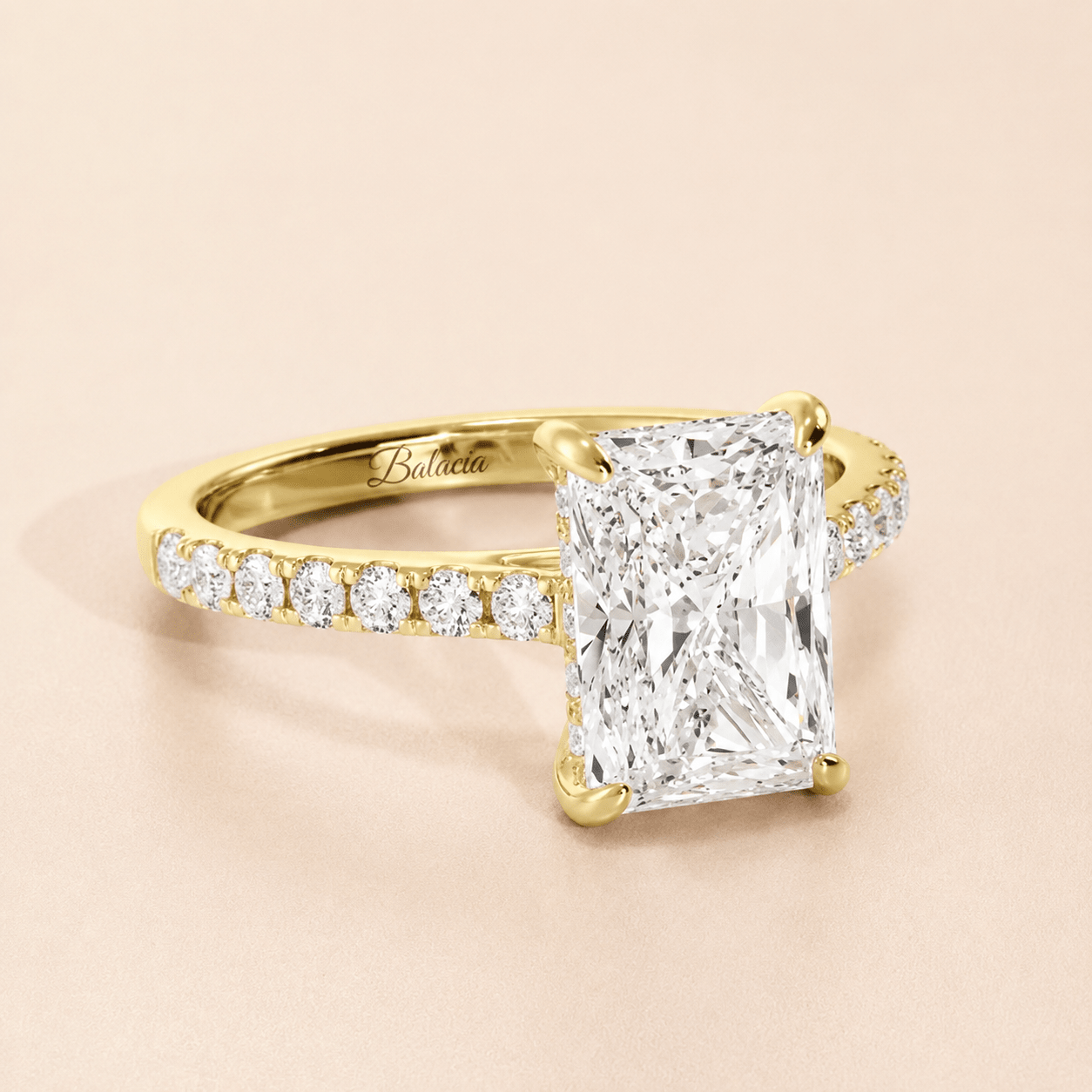 radiant cut gold diamond ring 